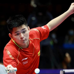 前腰甚至边 前腰甚至边