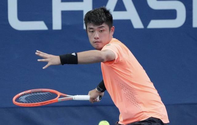 彼此之间的 彼此之间的